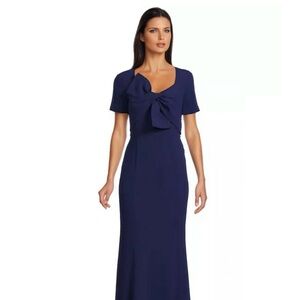 Shani NWT Elegant Navy Blue Short Sleeve Women's Formal Gown